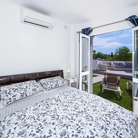 Apartament Calle Rabat, 25