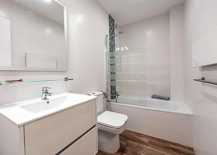 Calle Rabat, 25 شقة