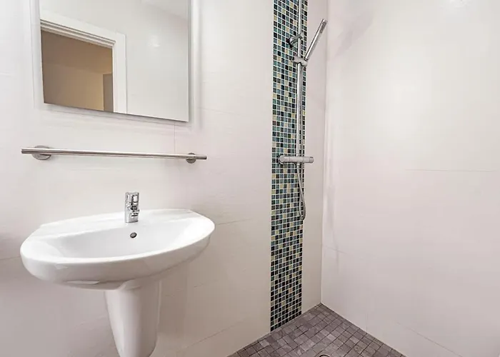 Calle Rabat, 25 * Nerja