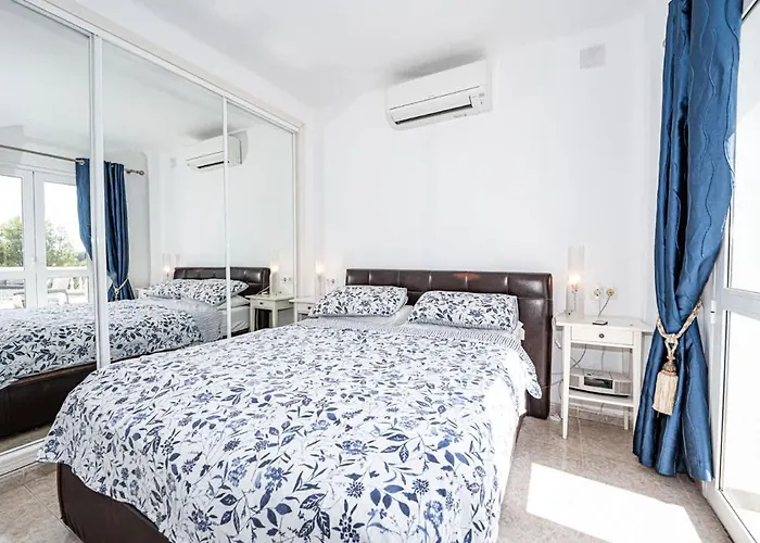 Calle Rabat, 25 * Nerja