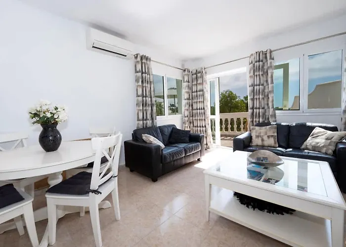 Calle Rabat, 25 * Nerja