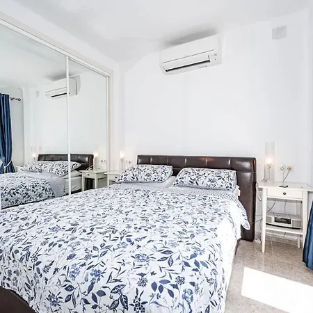 Calle Rabat, 25 * Нерха